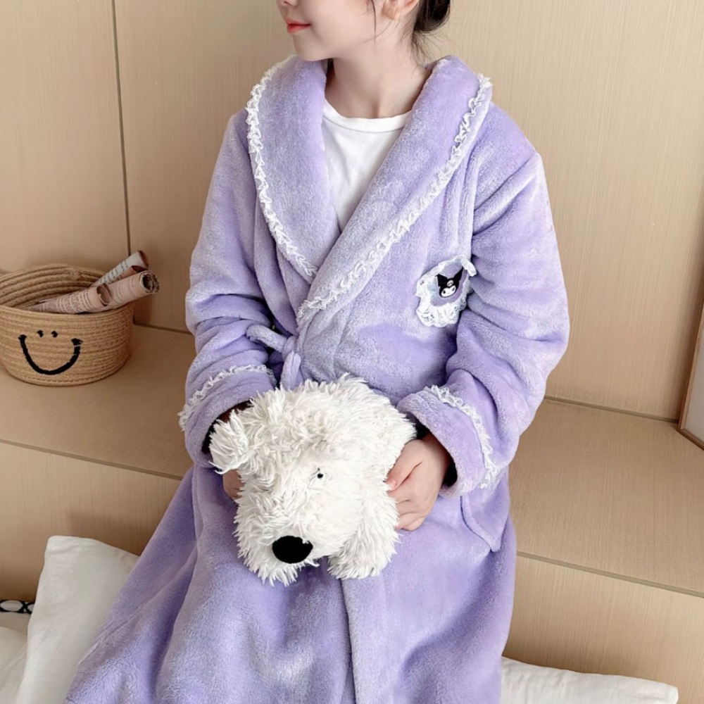 Hello Kitty Lavender Kids Robe - Picture 3 of 7